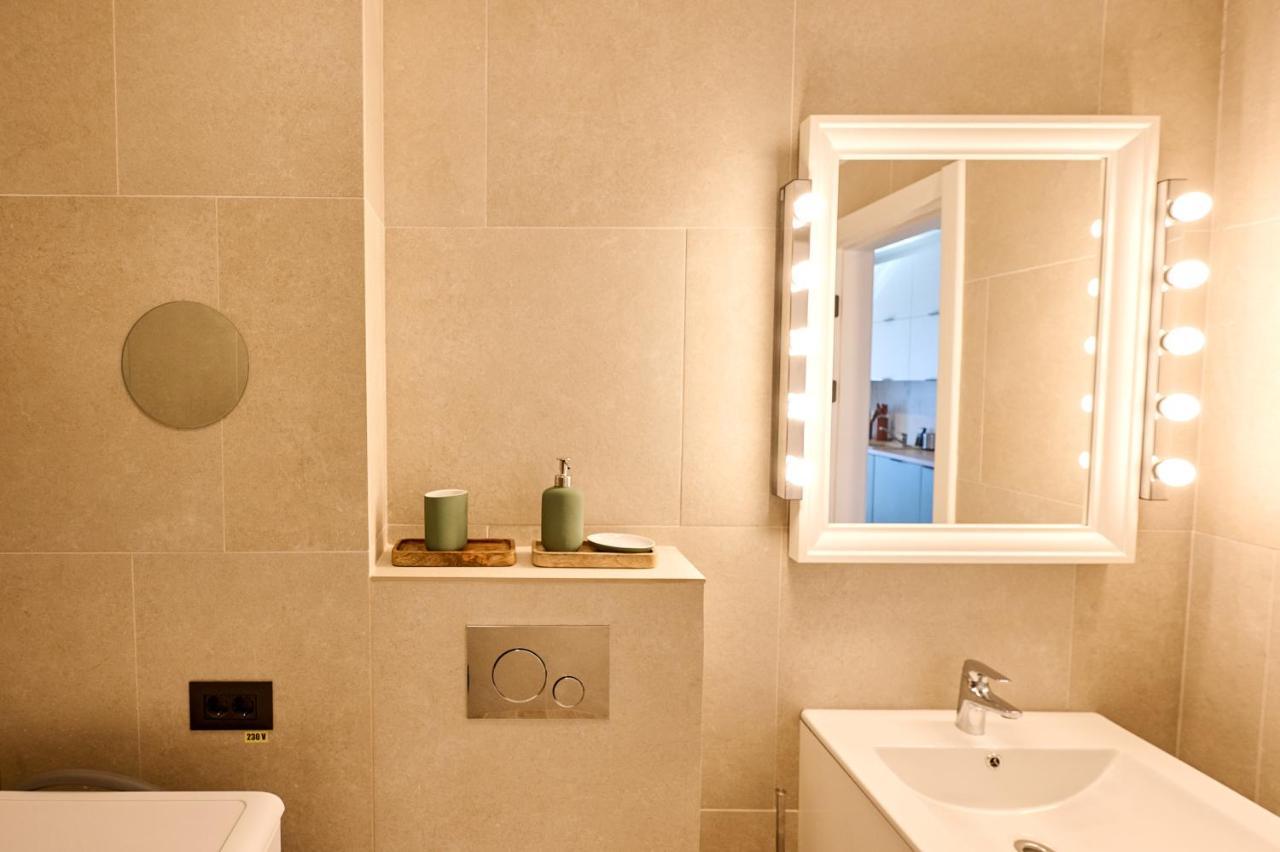 Studio Cornelia Seaview Spa&Pool In Infinity Beach Resort 마마이아 외부 사진