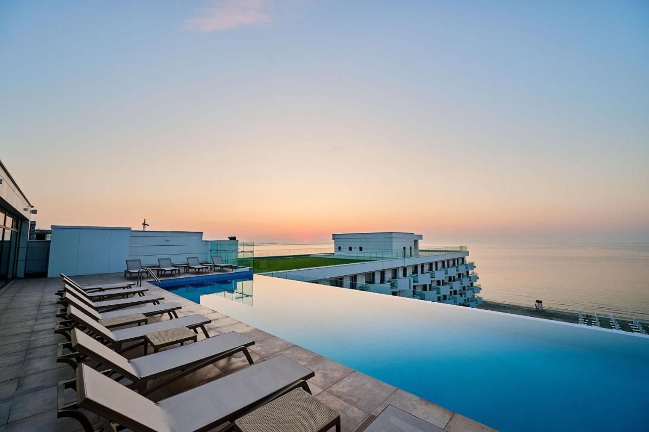 Studio Cornelia Seaview Spa&Pool In Infinity Beach Resort 마마이아 외부 사진